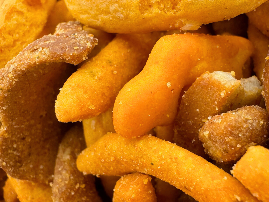 CHEDDAR SNACK MIX 5.2oz