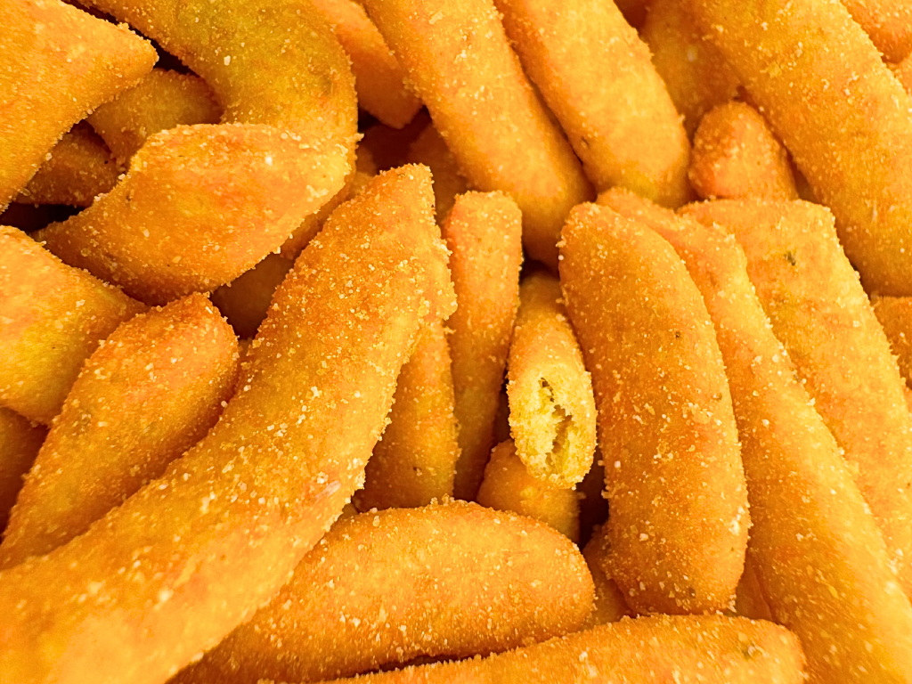 CHEDDAR CORN STICKS 12.5oz