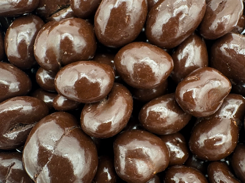 DARK CHOCOLATE PEANUTS 11.4oz