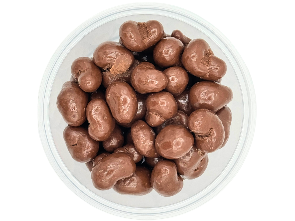 MILK CHOCOLATE CASHEWS 11.4oz