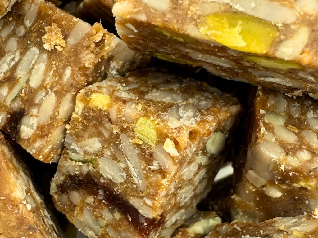 HONEY PISTACHIO ENERGY CHUNKS 8oz