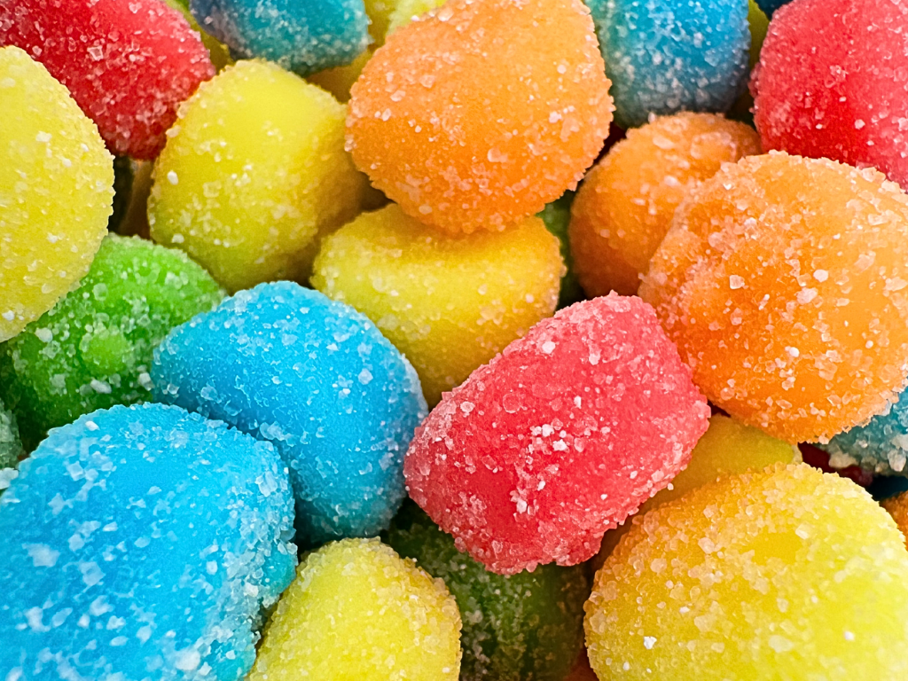 SOUR GUMMY POPPERS 11oz