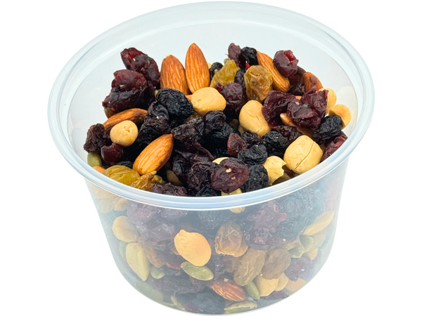 ナッツ Amazon.com: Nature's Garden Choco Nut Mix, Chocolate Covered